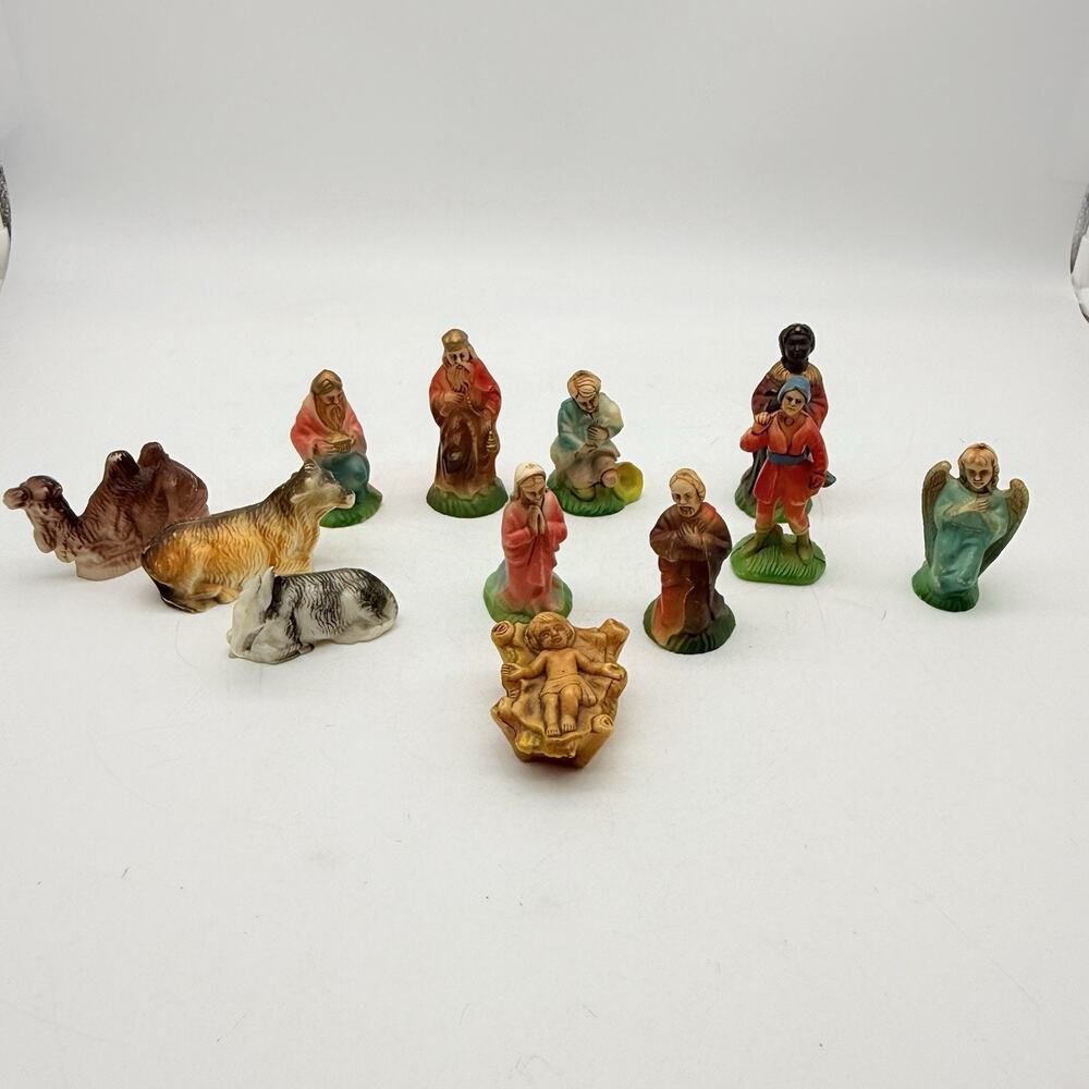 Hard Plastic Nativity Pieces Set 12 Made In Hong Kong